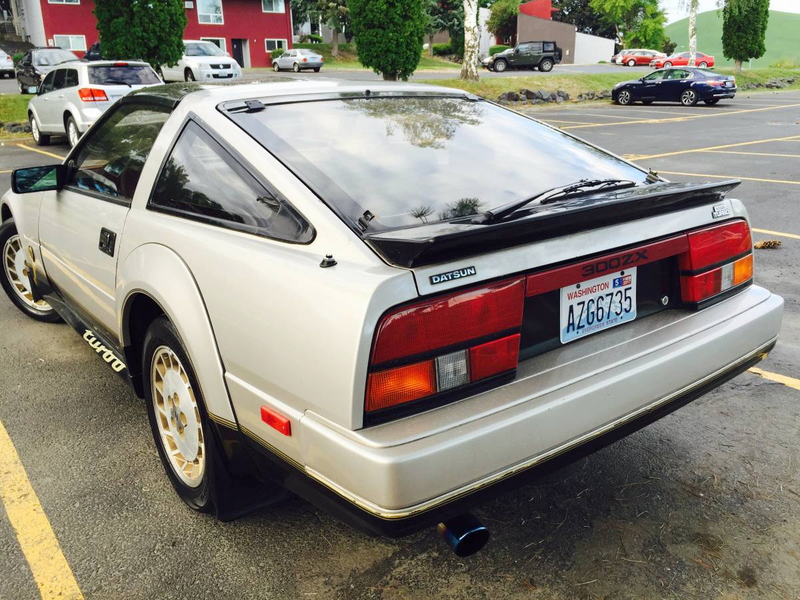 Illustration for article titled For $7,999, Would This 1984 Nissan 300ZX Turbo Make For A Nice Anniversary Present?